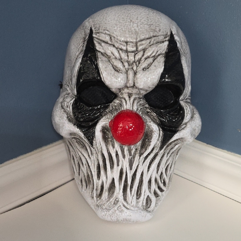 Halloween Mask - Silent Clown Half Mask
